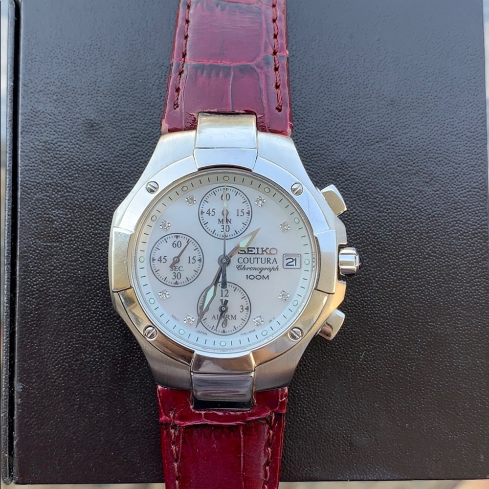 Seiko Coutura chronograph. Water resistant
